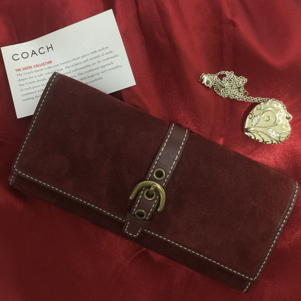 🎊NWOT COACH🎊 New Ruby Red Suede Envelope Wallet